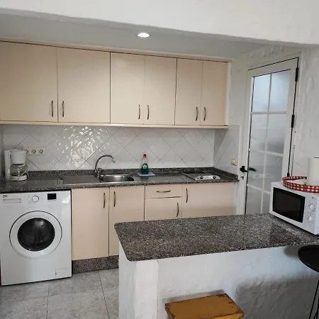 Private Bungalow In Apartment *